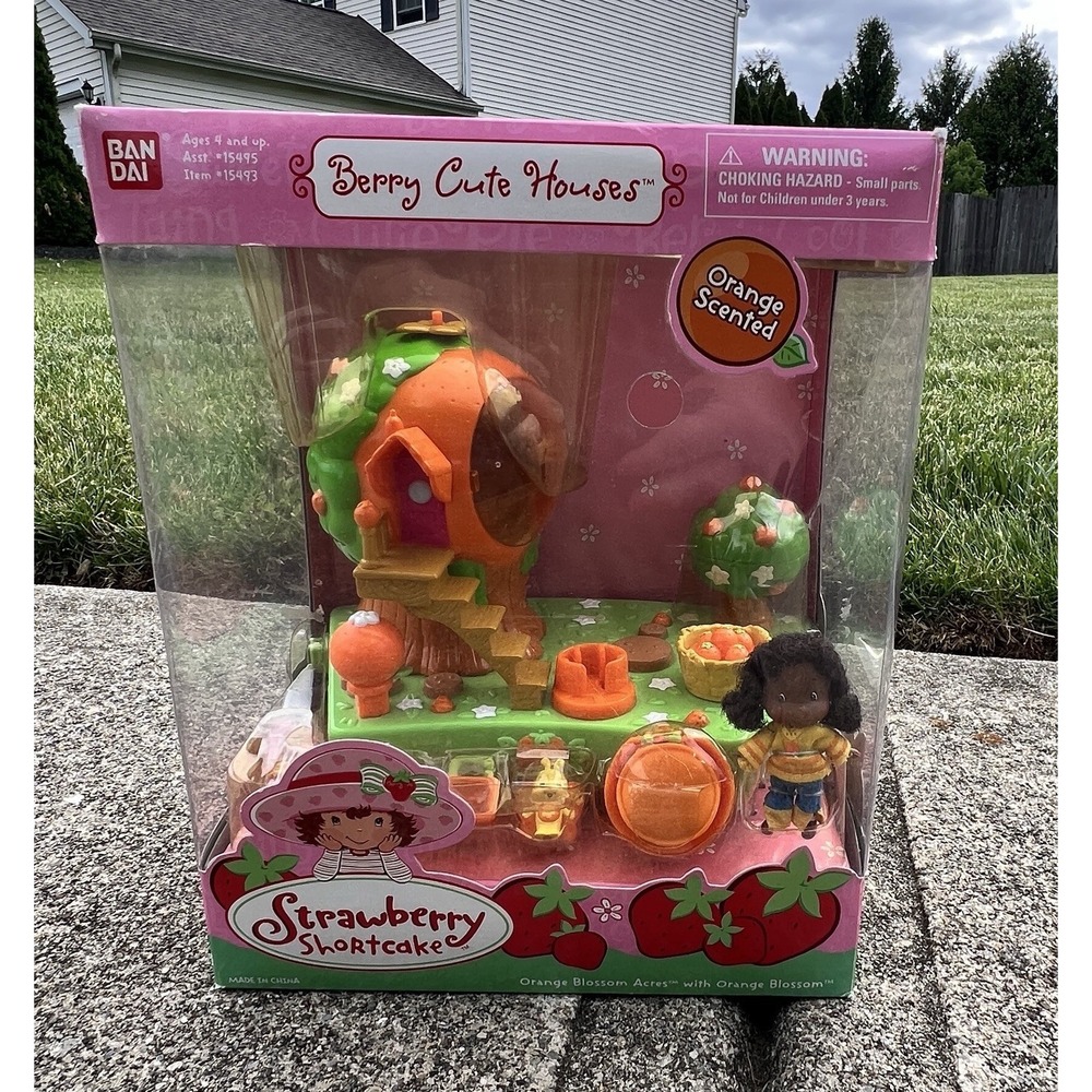 Strawberry Shortcake‎ Berry Cute Houses Orange Blossom Acres Doll Set NIB